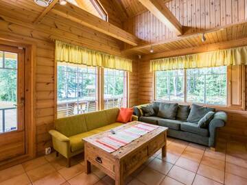 Фотографии Дома для отпуска Holiday Home Pihlajaniemi г. Састамала (Финляндия) №2 Фото Дома для отпуска Holiday Home Pihlajaniemi г. Састамала 2